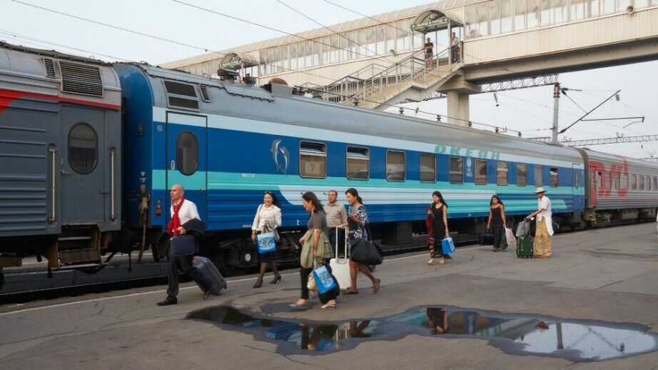 Фирменный поезд следующий из Хабаровска во Владивосток изменит расписание