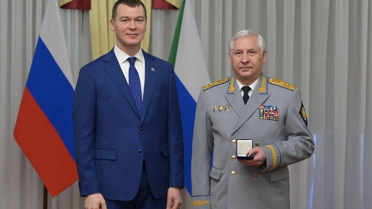 Лучших пограничников наградил губернатор Хабаровского края