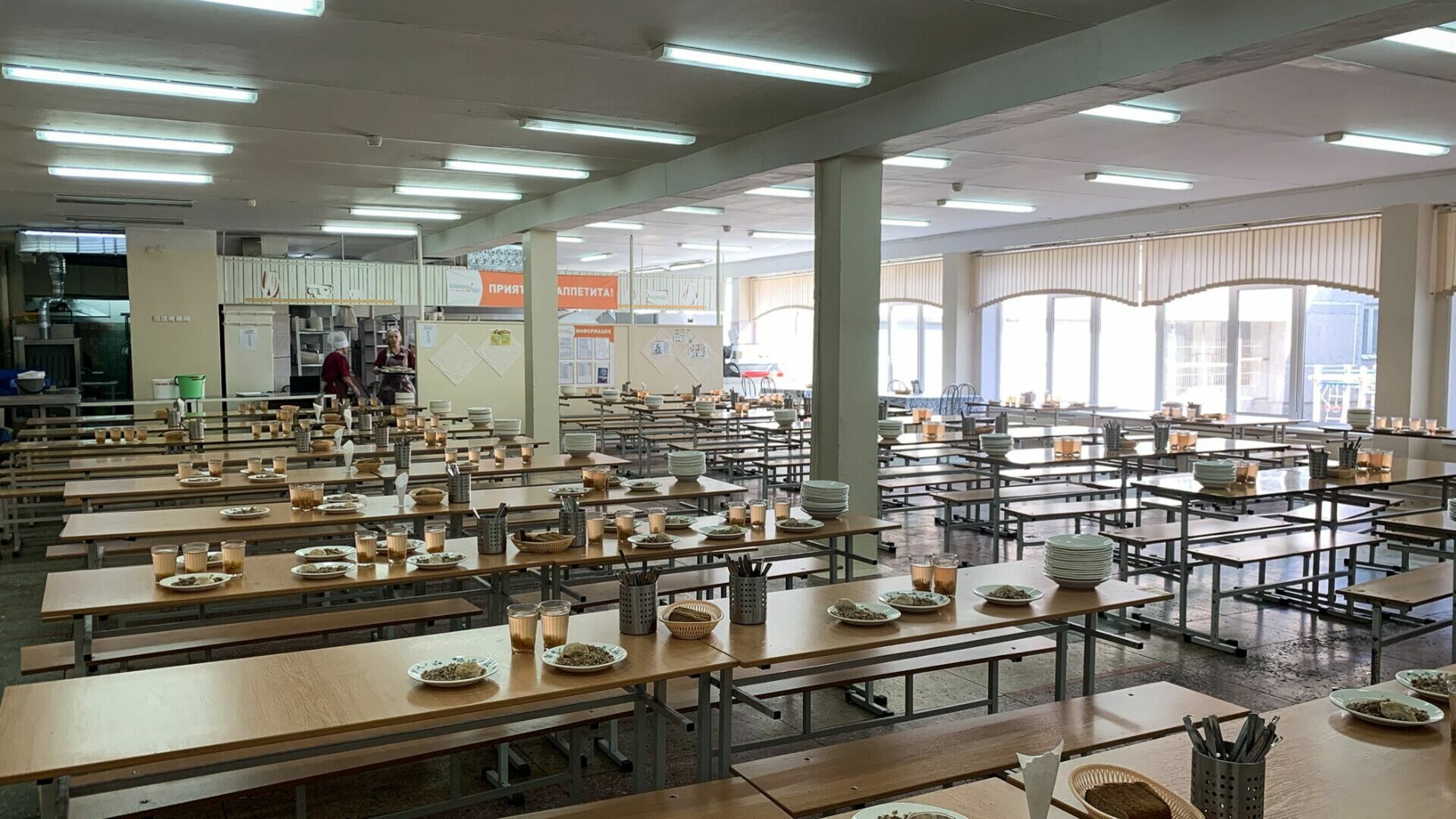 школьная столовая в Хабаровске