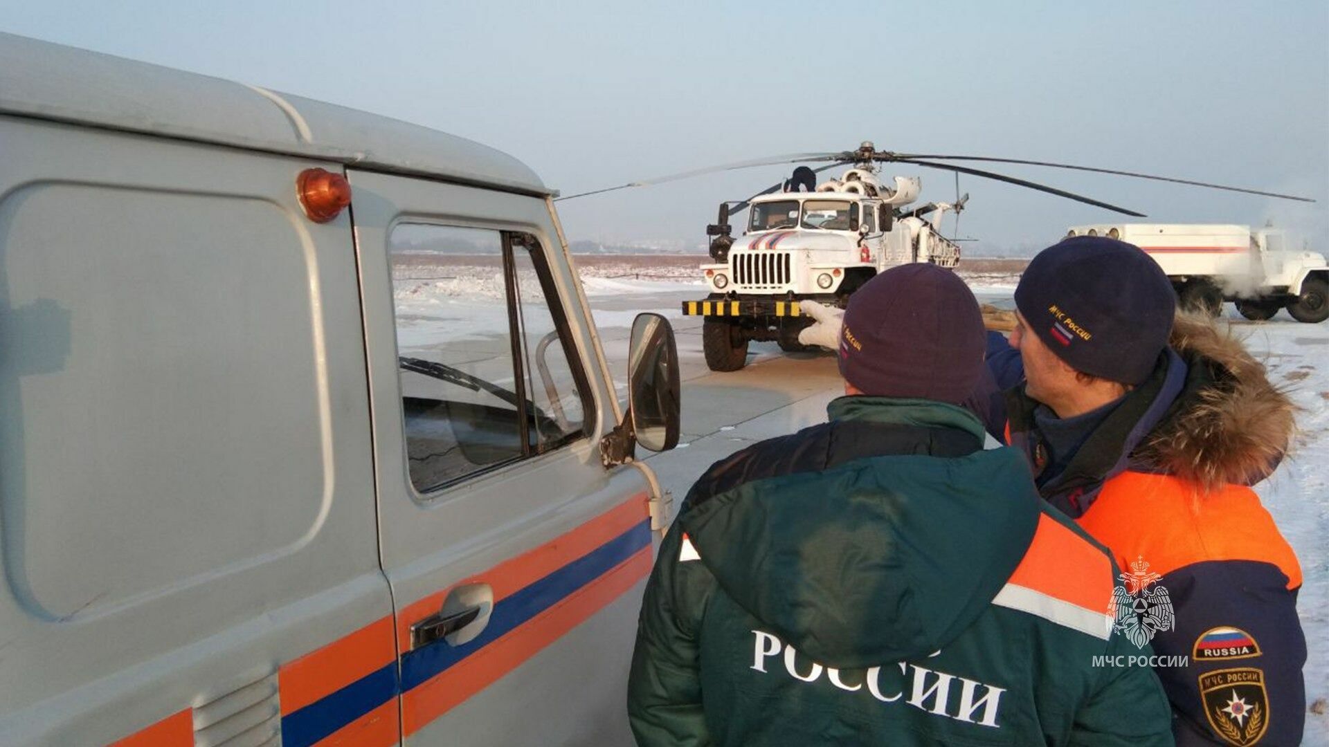 Спасатели МЧС ищут двух мужчин в Хабаровском районе