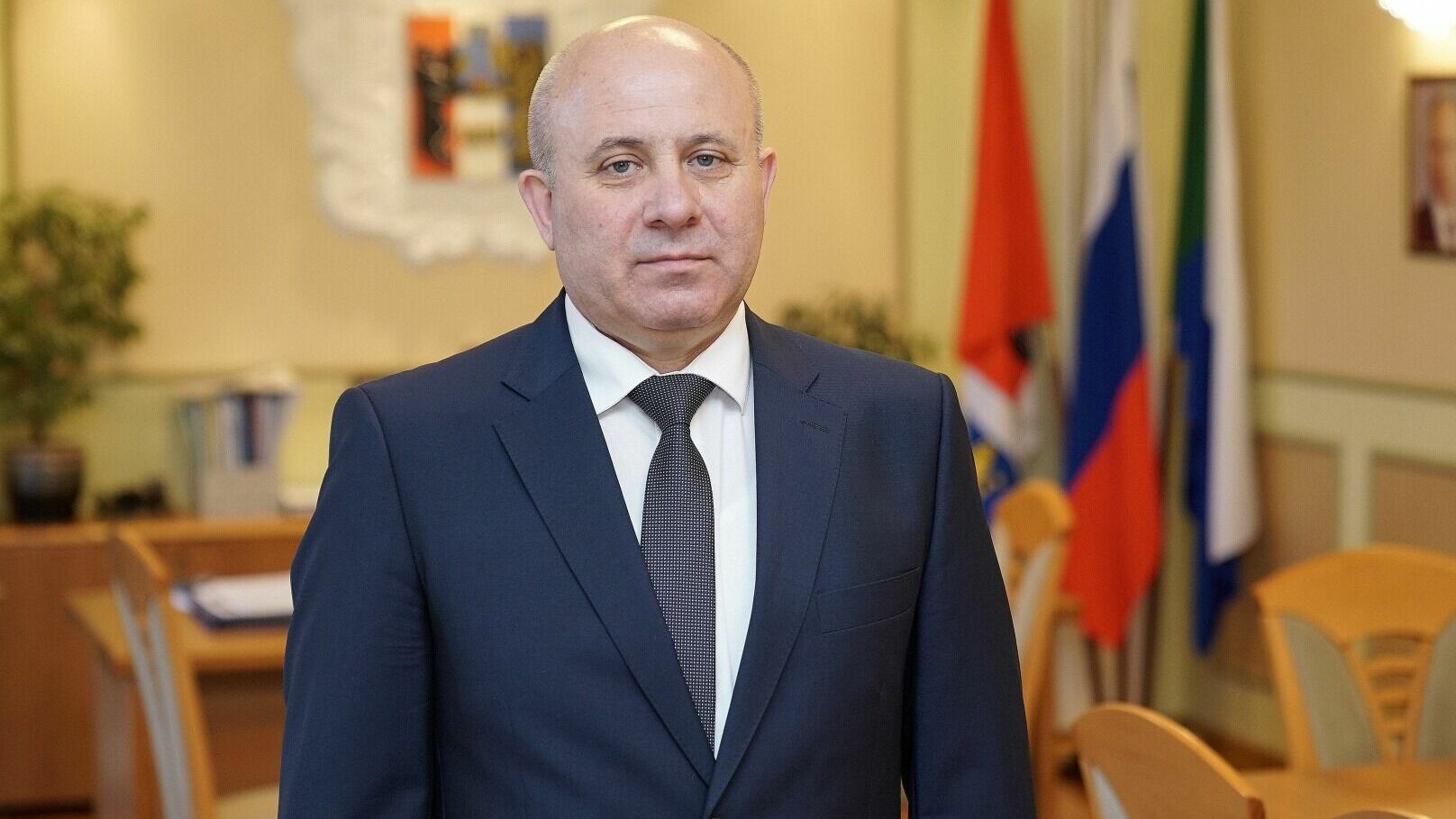 Мэр Хабаровска поздравил с Днем Конституции Российской Федерации