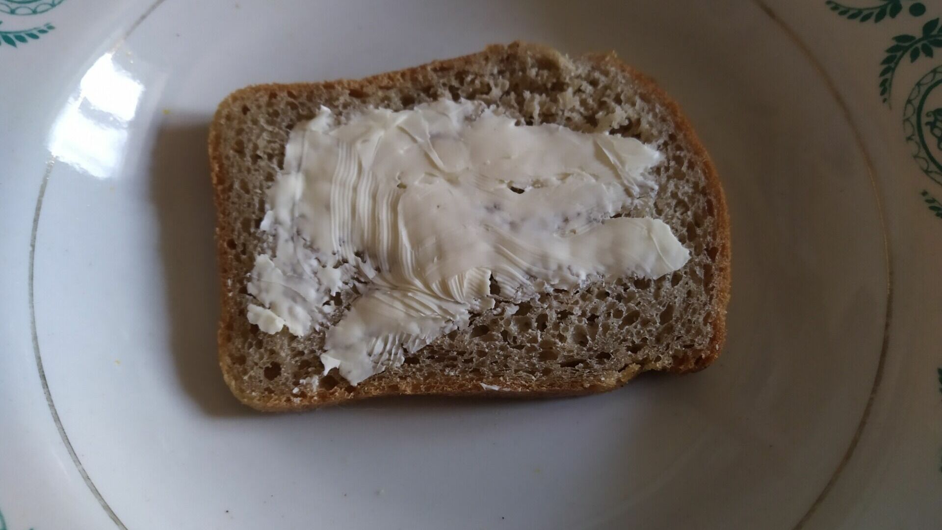 хлеб с маргарином
