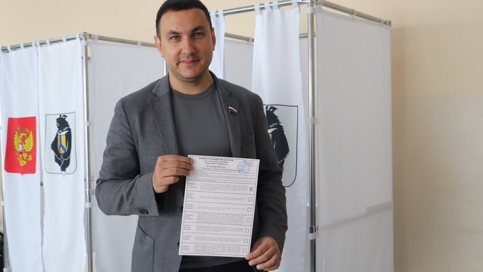 Политический феникс: эксперты прокомментировали успехи ЕР в Хабаровском крае
