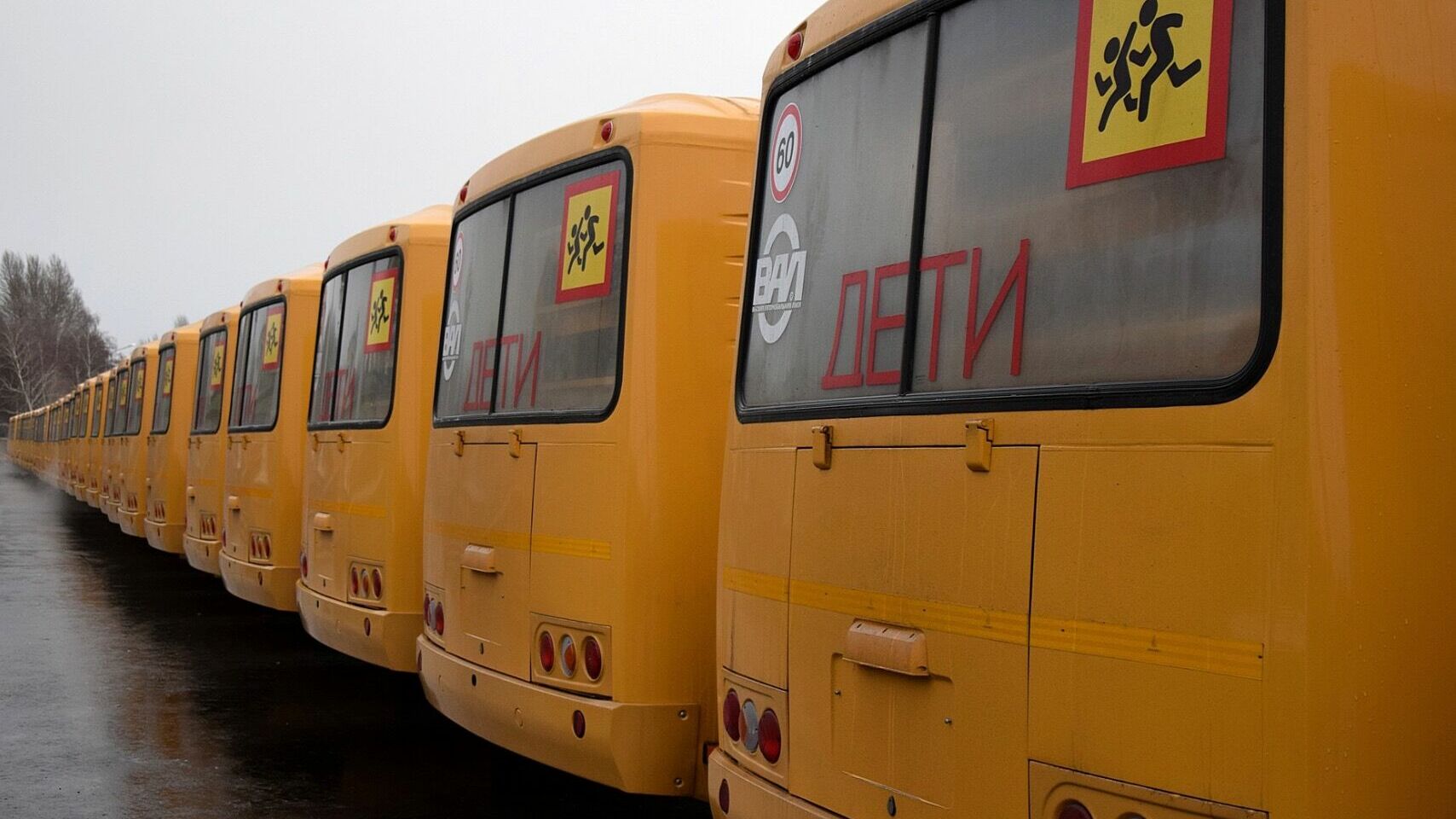 Глава Бурятии отреагировал на проблемы со школьными автобусами