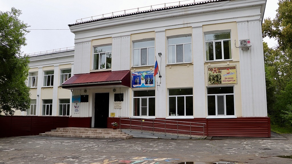 Двести миллионов рублей на ремонт 258 школ выделено в Хабаровском крае
