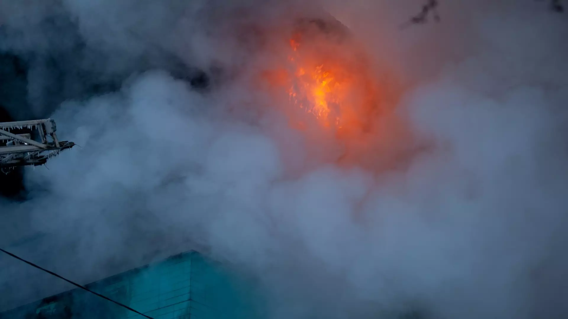 Дымом горящих отходов травятся жители Бикина Хабаровского края