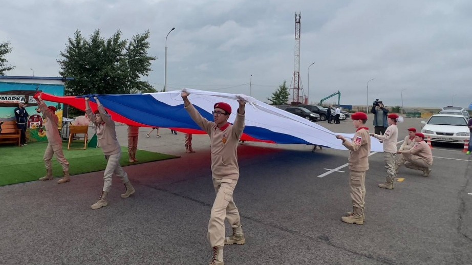 День России отметили на ярмарке выходного дня в Хабаровске