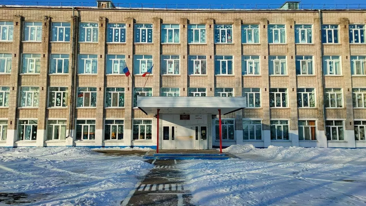 «Единая Россия» назвала лидирующие по ремонту и строительству школ субъекты РФ