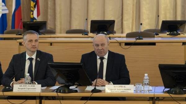 В мэрии Хабаровска обсудили исполнение перечня поручений, данных президентом России