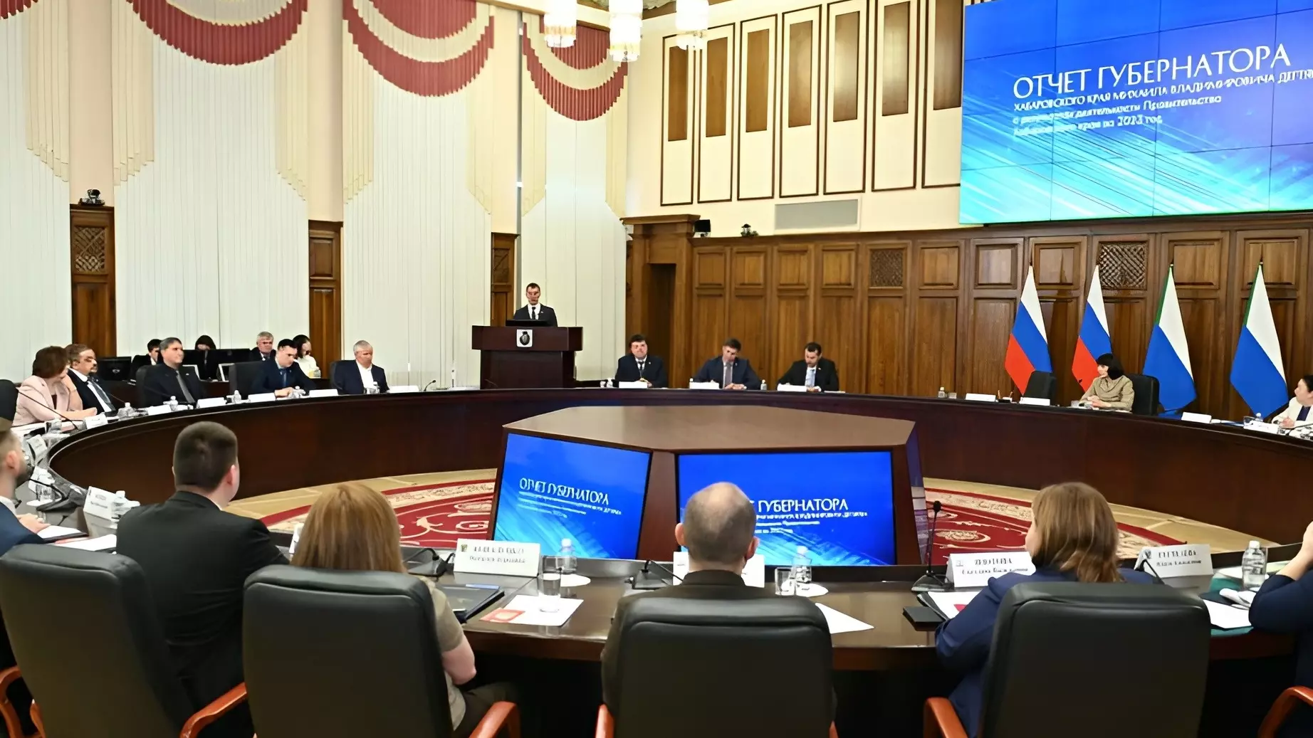 Итоги работы сферы ЖКХ подвел губернатор Хабаровского края