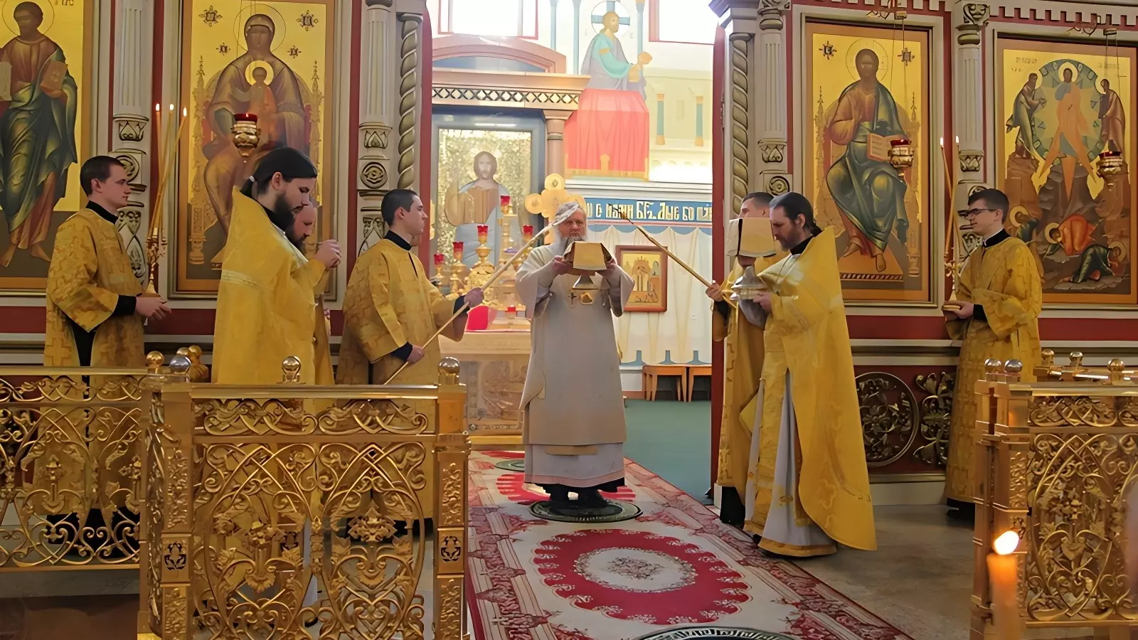 Память епископа Хабаровского Пантелеимона (Максунова) почтили в Хабаровске