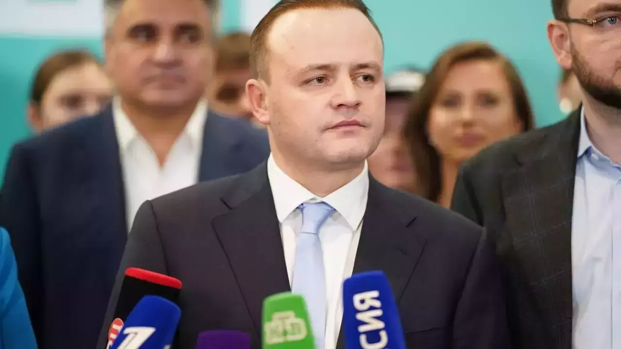 Снеговики пригласили кандидата в президенты Владислава Даванкова приехать в Хабаровск