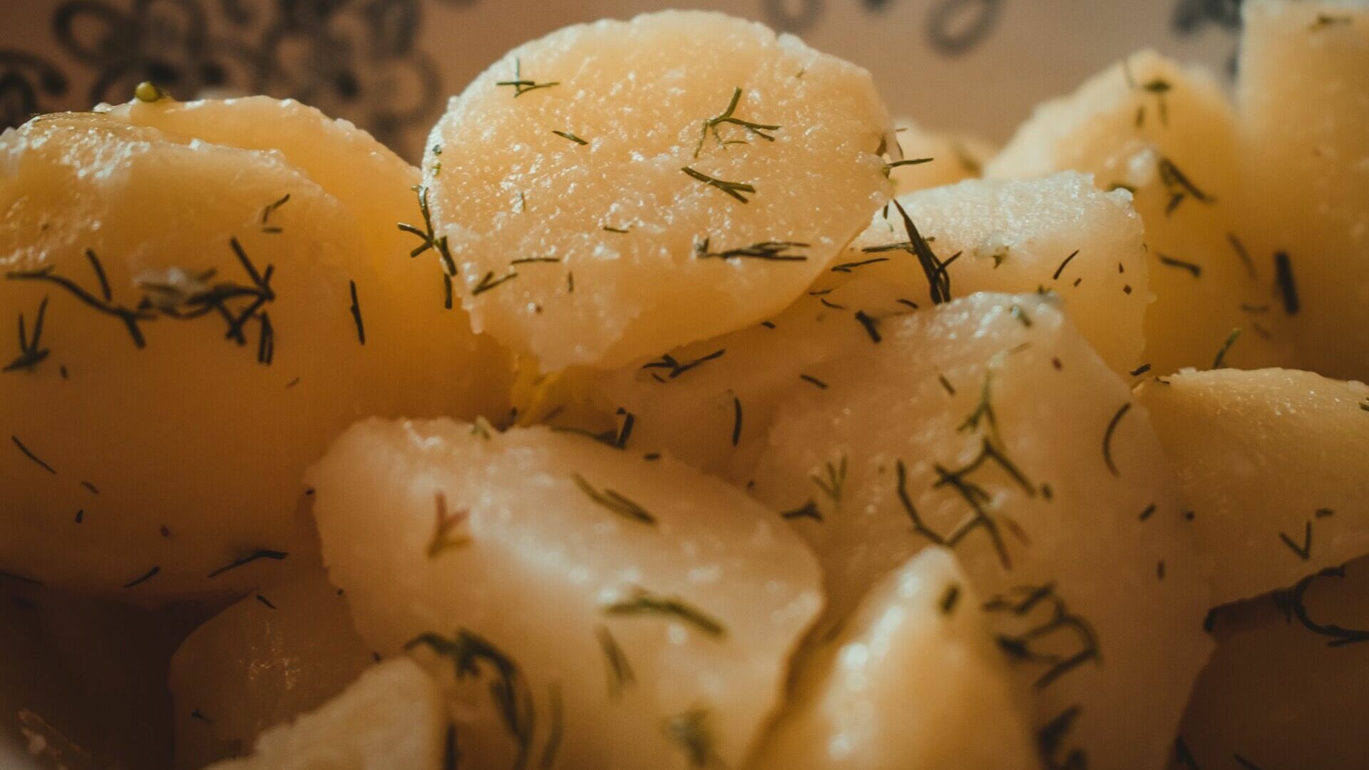 Диетологи рассказали об опасности вареного картофеля