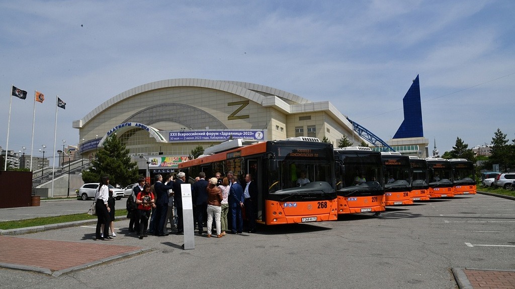 Новые автобусы, остановки и маршруты: как обновили транспортную систему Хабаровска
