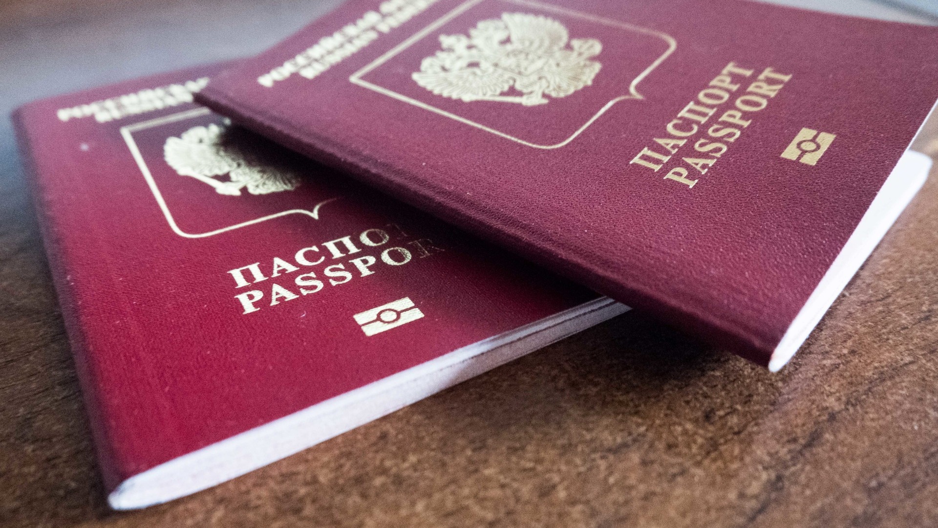 Очереди за заграничными паспортами выстроились в Хабаровске