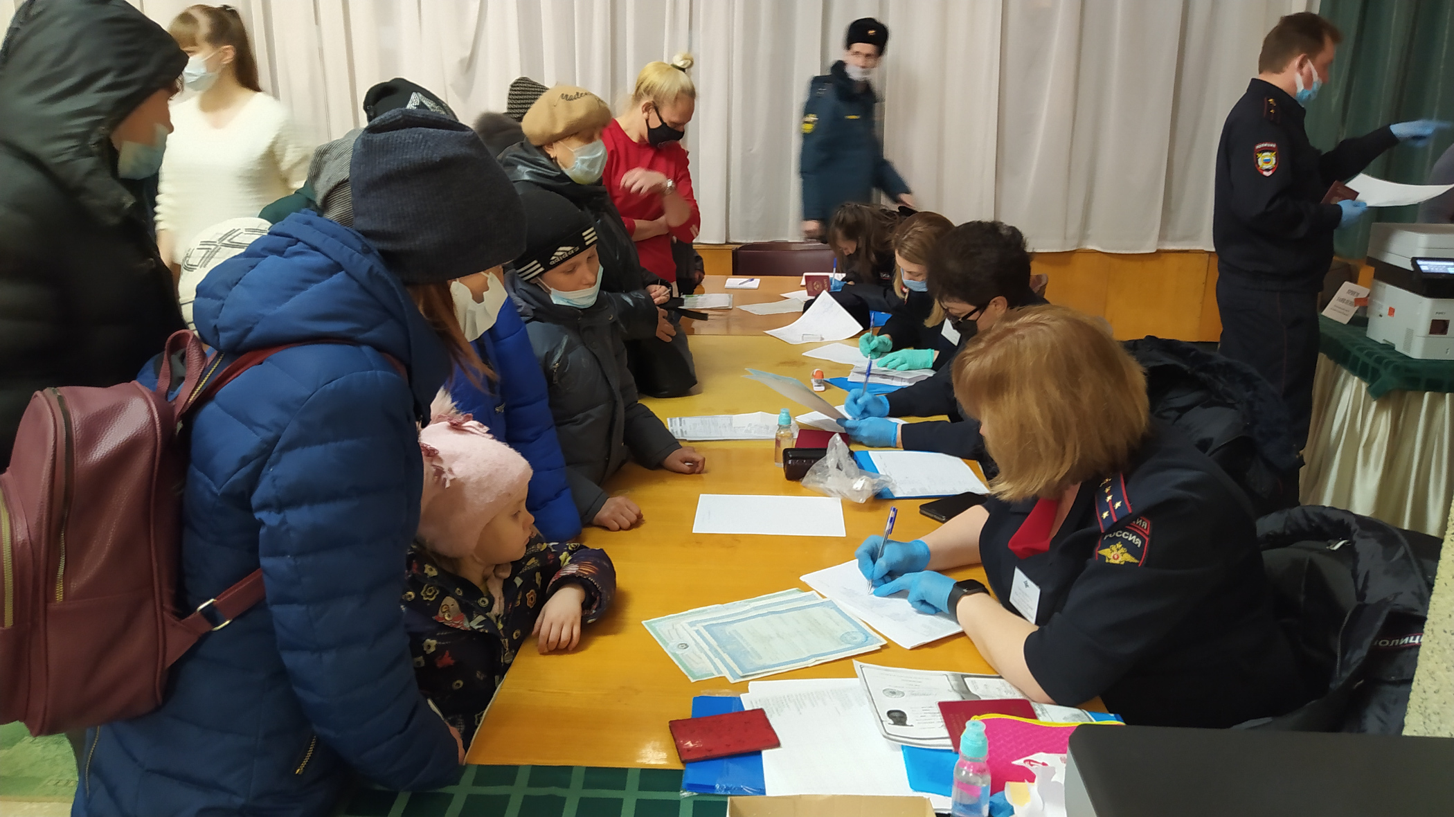 ОНФ в Хабаровском крае начал сбор гуманитарной помощи донбасским беженцам